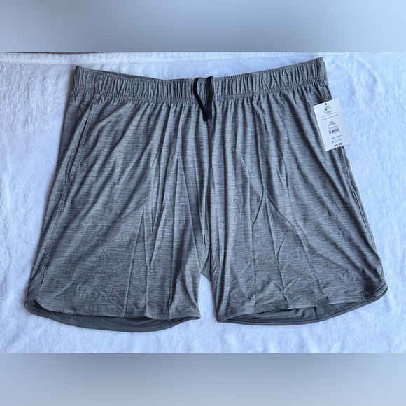 NWT Athletic Works Men's 3-Pack Shorts - Picture 4 of 11